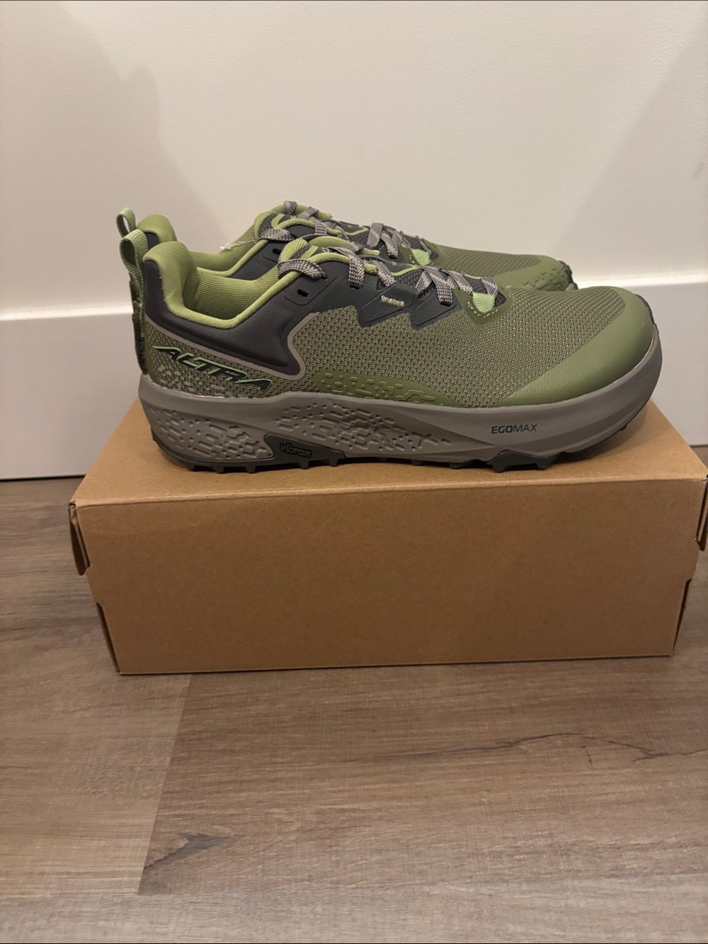 Altra Men’s Timp 6 Dusty Olive Size 7 New with box